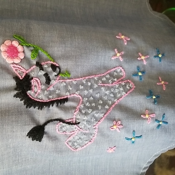 🦋Vintage embroidered shirt - Picture 5 of 11